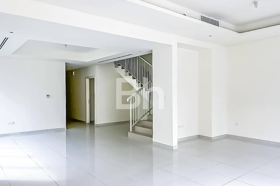 Таунхаус в Дамак Хиллс,Виллы Парк,Ричмонд, 3 cпальни, 285000 AED - 11609939 Таунхаус в Дамак Хиллс,Виллы Парк,Ричмонд, 3 cпальни, 285000 AED - 11609939