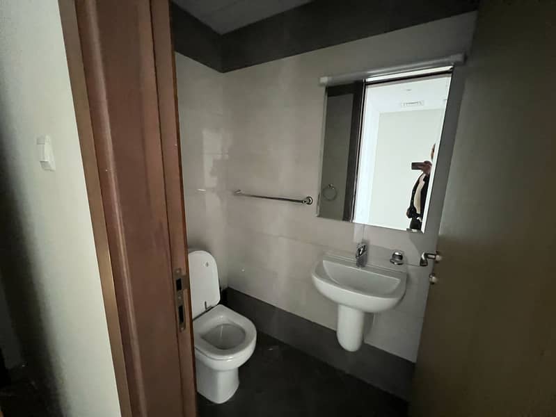15 IMG-20250511-WA0049. jpg