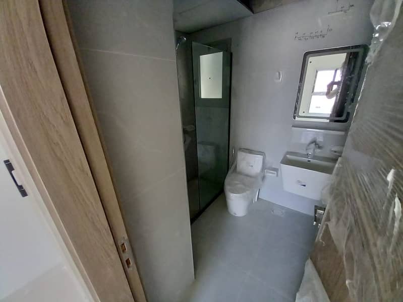 11 49a2e256-bd33-4192-9028-a2fdcc2f67d6. jpg