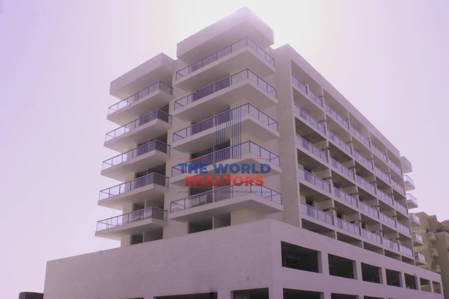 8 Tower building. jpg