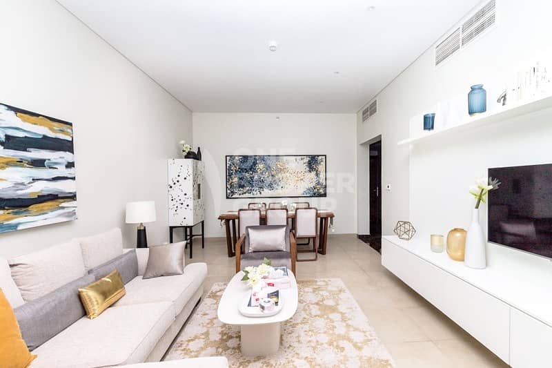 Luxury Living | Water view|Type 3 | Large balcony Luxury Living | Water view|Type 3 | Large balcony