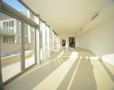 4 Bedroom Villa for Rent in Al Raha Beach, Abu Dhabi - Call us and let us guide your family the way home 4 Bedroom Villa for Rent in Al Raha Beach, Abu Dhabi - Call us and let us guide your family the way home