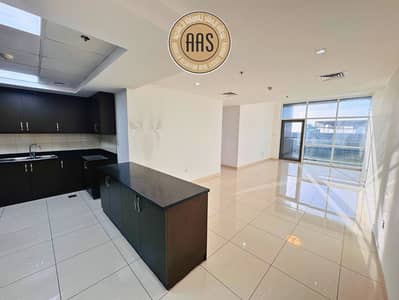 HUGE SIZE 2BHK || NEAR TO METRO || ALL AMENITIES || PARKING