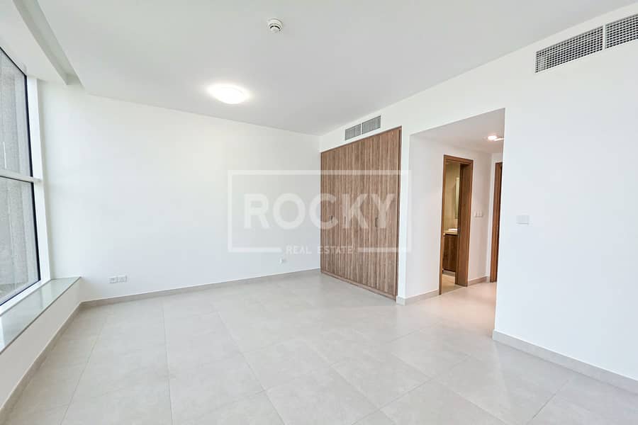 Near to Metro | Huge One Bedroom | Wardrobes Near to Metro | Huge One Bedroom | Wardrobes