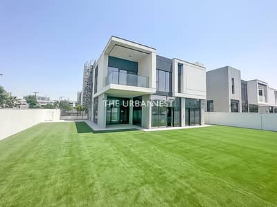 5 Bedroom Villa for Sale in Al Furjan, Dubai - Corner Unit | Single Row | Close to Community Pool