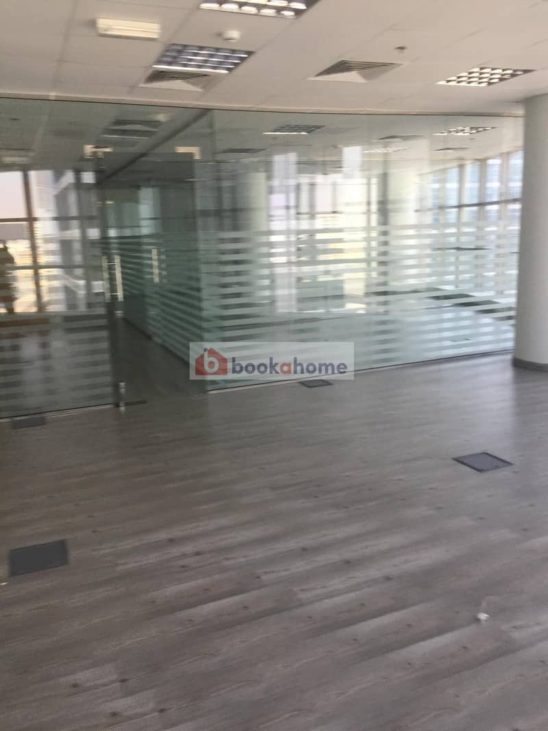 1348sqft office ready to move on prime location in deira