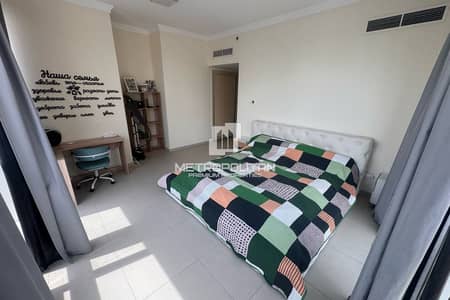 2 Bedroom Apartment for Rent in Jumeirah Beach Residence (JBR), Dubai - Prime Location | Beach Access | High Floor