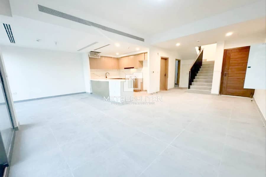 Brand New | Vacant | Corner Plot Single Row Brand New | Vacant | Corner Plot Single Row