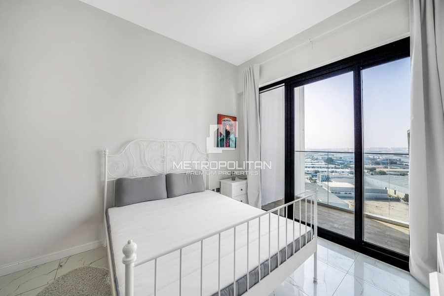 Spacious Studio | Furnished | Vacant Spacious Studio | Furnished | Vacant