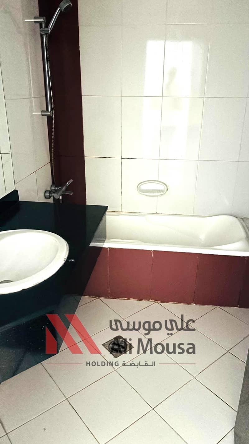 12 WhatsApp Image 2025-05-08 at 14.22. 26_8ac7dda0. jpg