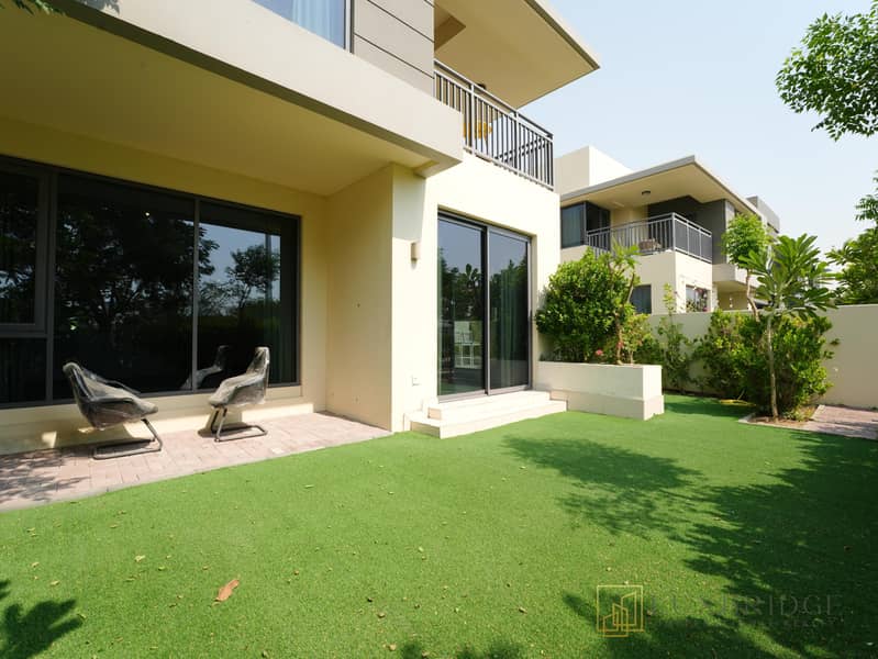 位于迪拜山庄,枫叶社区,枫叶1号公寓 5 卧室的别墅 360000 AED - 11614351 位于迪拜山庄,枫叶社区,枫叶1号公寓 5 卧室的别墅 360000 AED - 11614351