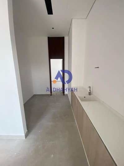 5 Bedroom Villa for Sale in Hoshi, Sharjah - IMG-20250512-WA0003. jpg