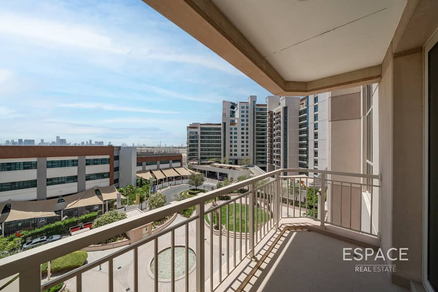 1BR plus Study |Great Investment| Vacant 1BR plus Study |Great Investment| Vacant