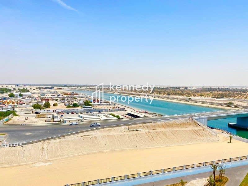 14 13. Kennedy Property Rentals Water's Edge. jpg