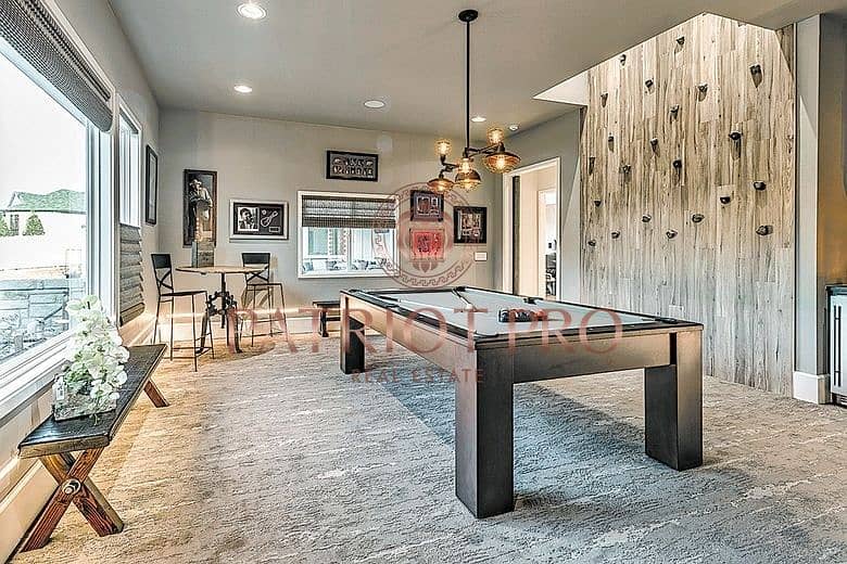 13 Pool-table. jpeg