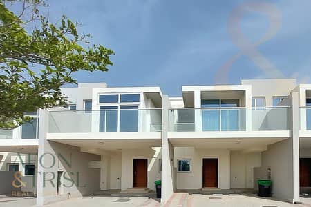 达马克山庄2号（达马克阿克雅）， 迪拜 3 卧室联排别墅待租 - 位于达马克山庄2号（达马克阿克雅），埃尔比西娅别墅区 3 卧室的联排别墅 85000 AED - 11616498