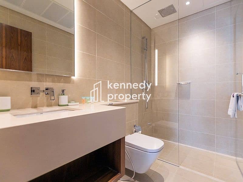 8 6. Bathroom. jpg