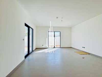 4 Bedroom Villa for Sale in Yas Island, Abu Dhabi - WhatsApp Image 2025-05-12 at 12.39. 40 PM. jpeg