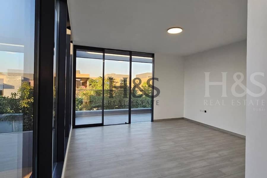 位于蒂拉尔城,马沙尔社区,洋槐花区 5 卧室的别墅 6100000 AED - 11618057 位于蒂拉尔城,马沙尔社区,洋槐花区 5 卧室的别墅 6100000 AED - 11618057