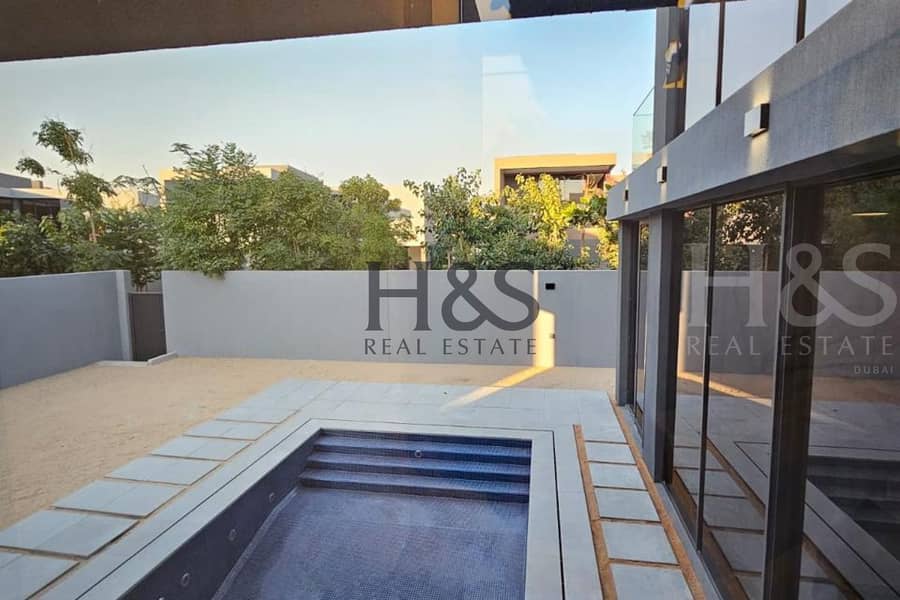 位于蒂拉尔城,马沙尔社区,洋槐花区 5 卧室的别墅 6050000 AED - 11618059 位于蒂拉尔城,马沙尔社区,洋槐花区 5 卧室的别墅 6050000 AED - 11618059