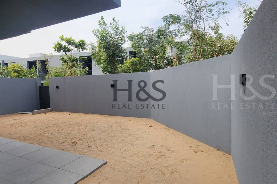 位于蒂拉尔城,马沙尔社区,洋槐花区 4 卧室的别墅 3750000 AED - 11618746 位于蒂拉尔城,马沙尔社区,洋槐花区 4 卧室的别墅 3750000 AED - 11618746