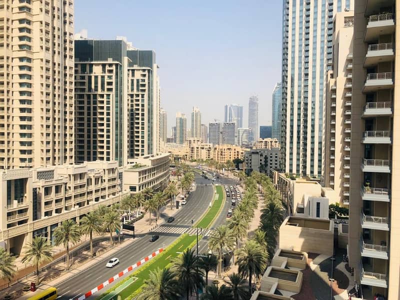 Burj Khalifa View 1 Bed in Boulevard Crescent