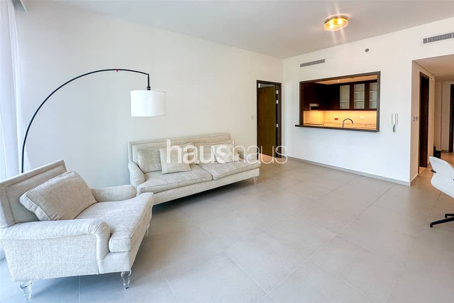 Modern | Luxury | Prime Downtown Location Modern | Luxury | Prime Downtown Location