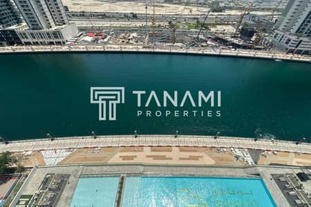 Studio for Rent in Business Bay, Dubai - Prime Building I Full Canal and Full Pool View