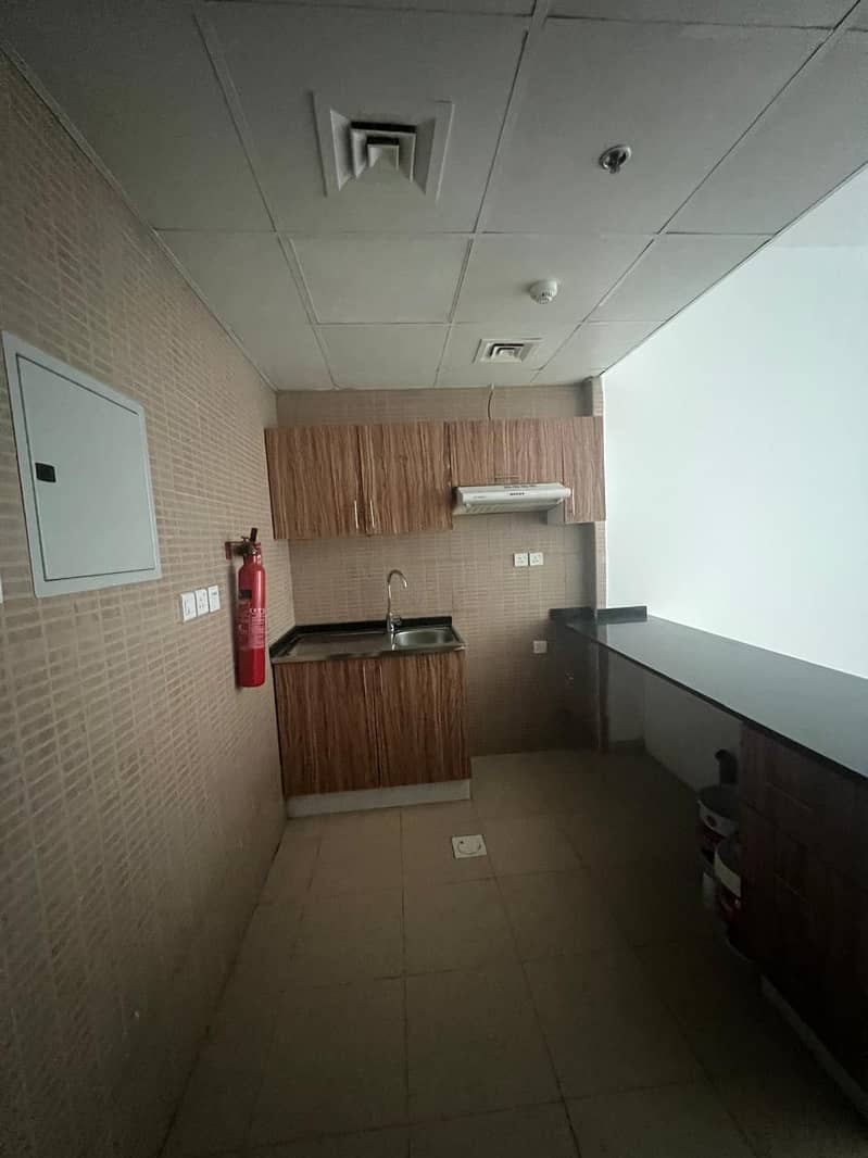 5 WhatsApp Image 2025-05-12 at 12.55. 49 PM. jpeg