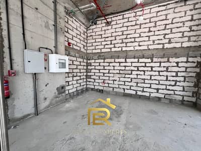 محل تجاري  للايجار في مدينة ميدان، دبي - WhatsApp Image 2025-05-12 at 12.08. 32 PM. jpeg