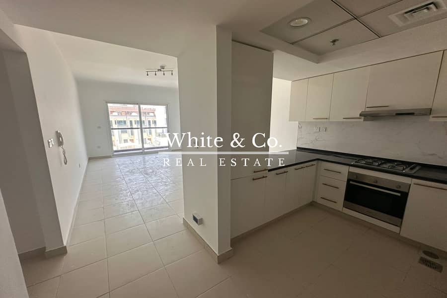 位于朱美拉环形村(JVC),JVC第14区,牛津大厦 1 卧室的公寓 64999 AED - 11621325 位于朱美拉环形村(JVC),JVC第14区,牛津大厦 1 卧室的公寓 64999 AED - 11621325