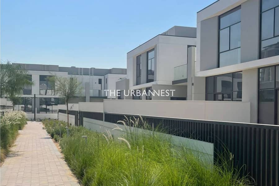 位于阿尔弗雷德街区,阿尔弗雷德西区,Murooj Al Furjan West 4 卧室的联排别墅 299000 AED - 11621380 位于阿尔弗雷德街区,阿尔弗雷德西区,Murooj Al Furjan West 4 卧室的联排别墅 299000 AED - 11621380