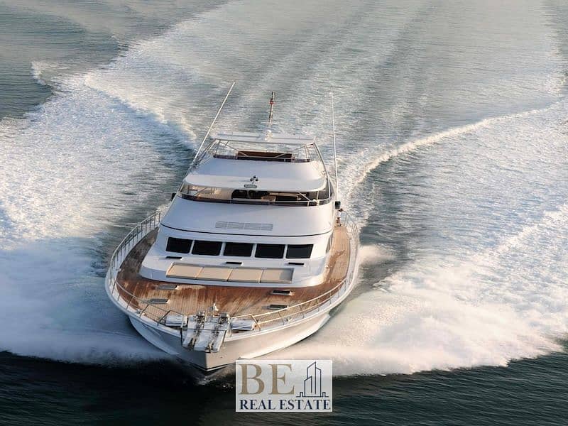 15 Yatch club M_BROCHURE. jpeg