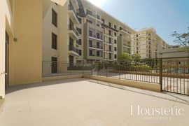 HUGE TERRACE | HIGH RENT | ON THE POOL