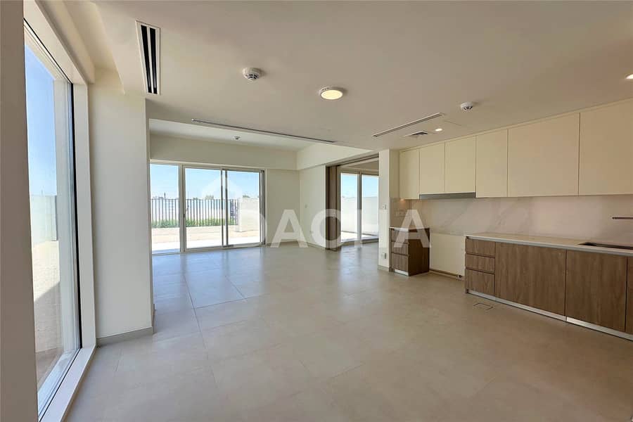Таунхаус в Валли,Талиа, 4 cпальни, 195000 AED - 11621899 Таунхаус в Валли,Талиа, 4 cпальни, 195000 AED - 11621899
