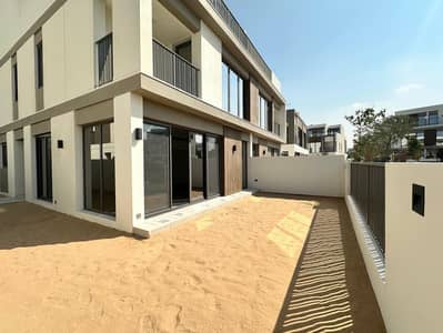 Brand New | Vacant | Prestigious Community