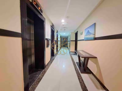 Spacious  2bhk with free 1 car parking  free