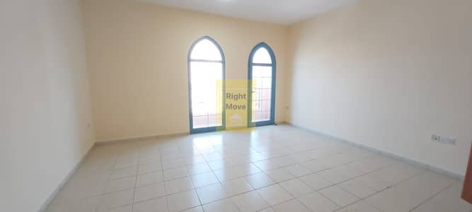 Studio for Sale in International City, Dubai - 585290da-37f6-45e0-b88b-4bfcbd5853f1. jpg
