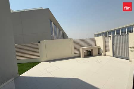 1 Bedroom Townhouse for Rent in Dubailand, Dubai - Corner unit | single row | Upgraded