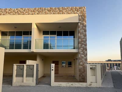 2 Bedroom Villa for Sale in Dubailand, Dubai - b64806ad-429b-4e9f-8aa3-dc2ccd72ef28. jpg