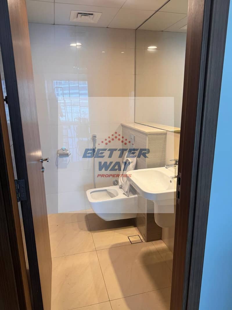 8 bathroom 2. jpeg