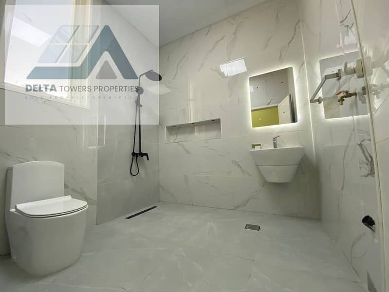 9 baf950b2-bcb5-46d1-826c-7d79e81ab01c. jpg