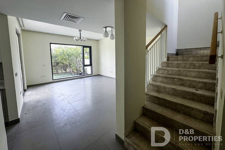 位于迪拜山庄,枫叶社区,枫叶1号公寓 3 卧室的联排别墅 250000 AED - 11623552 位于迪拜山庄,枫叶社区,枫叶1号公寓 3 卧室的联排别墅 250000 AED - 11623552
