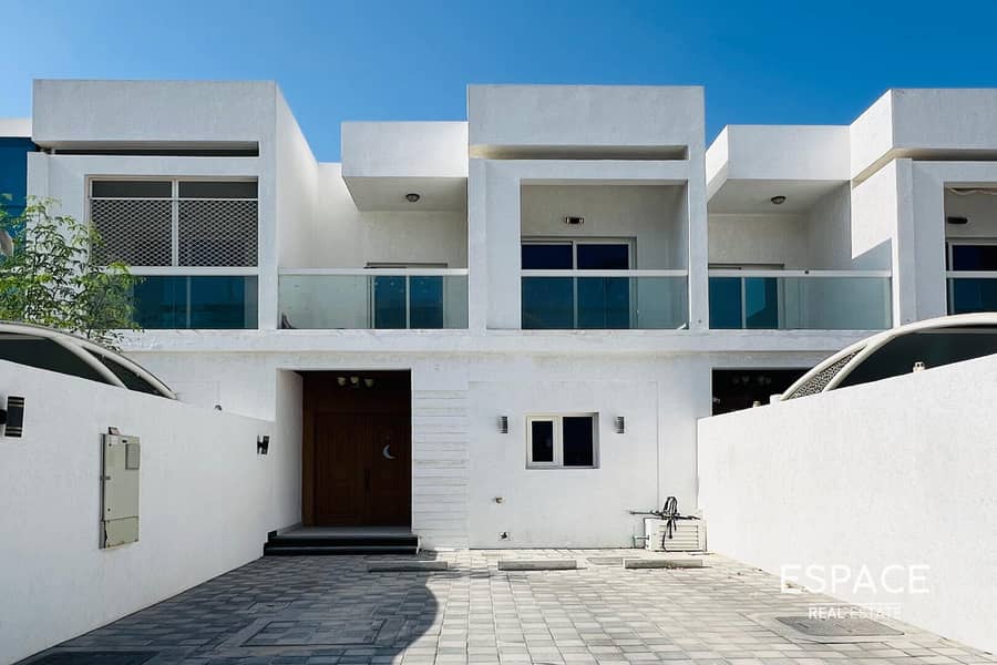 位于阿尔弗雷德街区,阿尔弗雷德西区 3 卧室的别墅 3699000 AED - 11623702 位于阿尔弗雷德街区,阿尔弗雷德西区 3 卧室的别墅 3699000 AED - 11623702