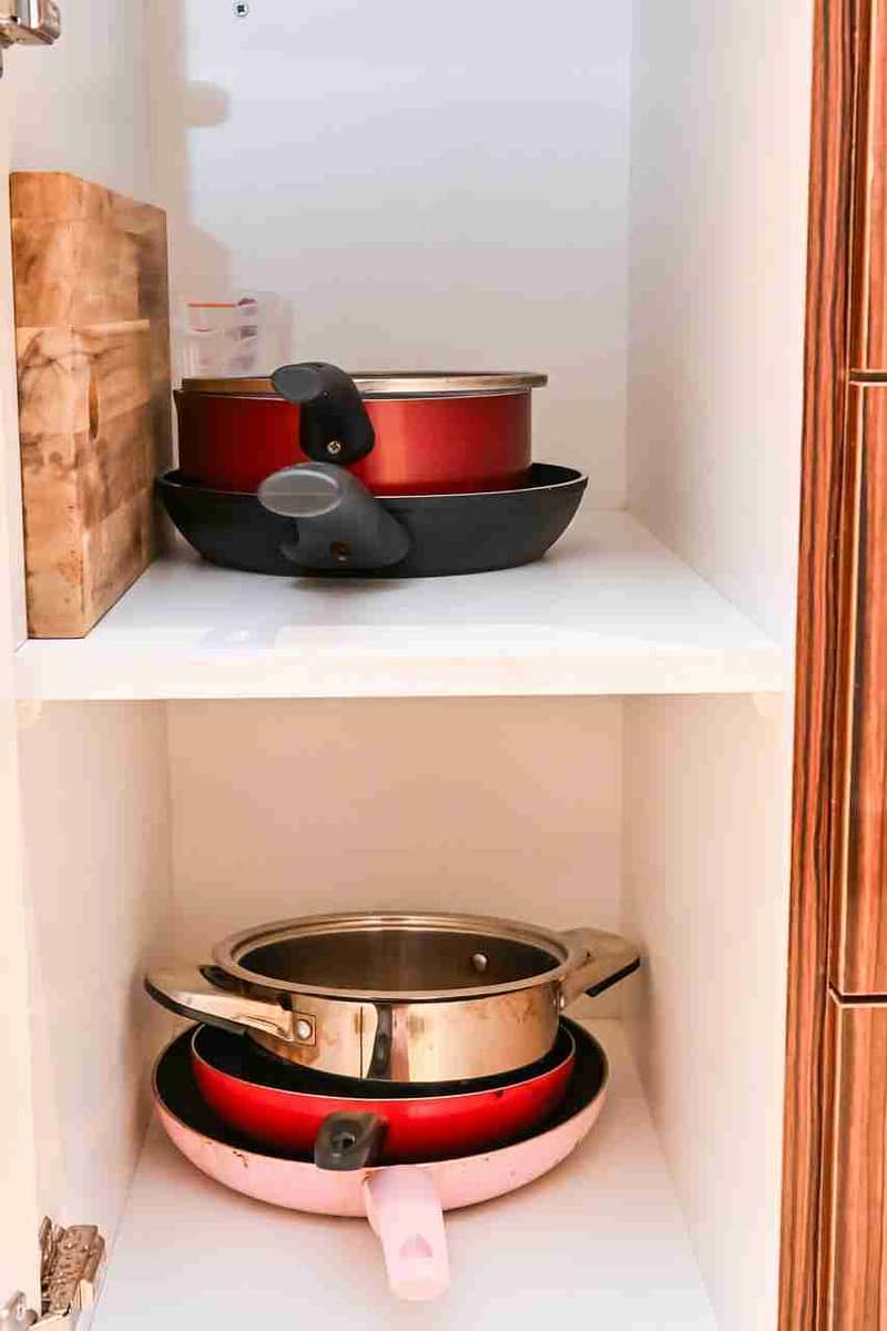 Stylish Downtown Dubai Stay - Image 11