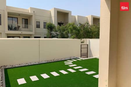 3 Bedroom Townhouse for Rent in Reem, Dubai - Renovated | Close to park , Pool & Gym