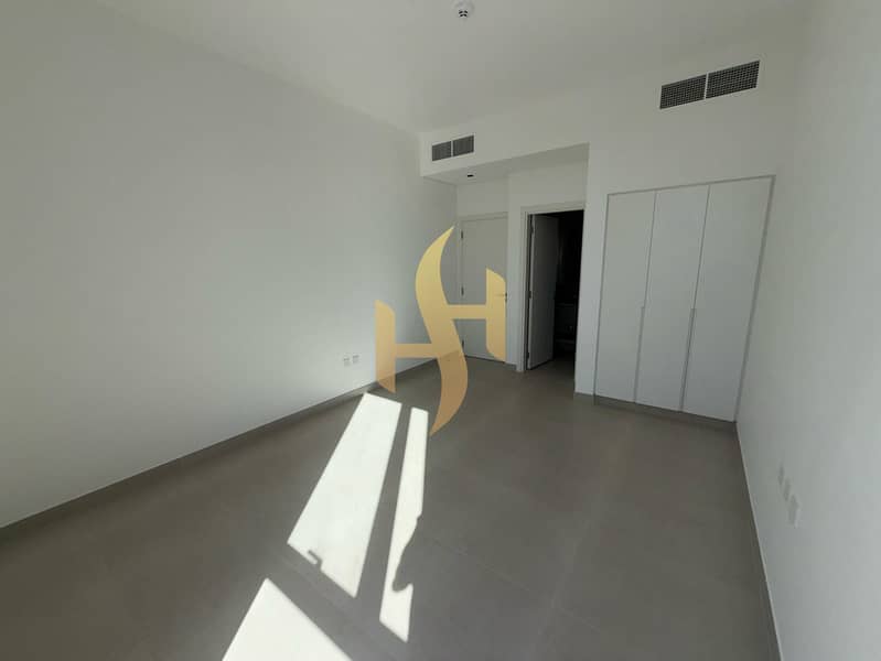 4 صورة واتساب بتاريخ 2025-05-12 في 18.24. 34_8054d183. jpg