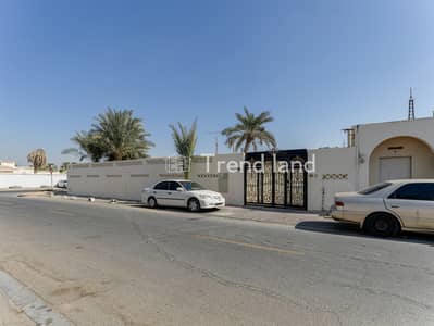 7 Bedroom Villa for Sale in Al Rashidiya, Dubai - Outside 7-1. jpg