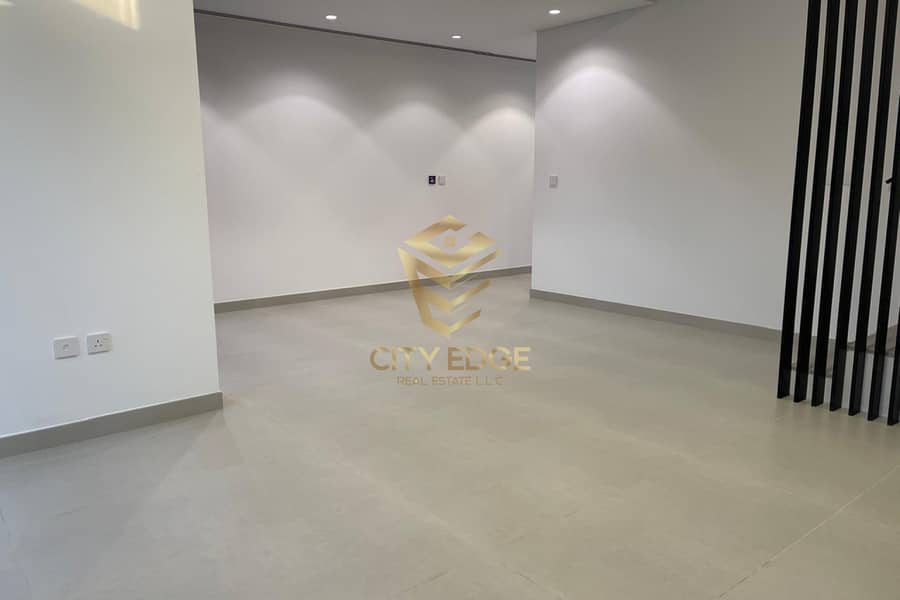 2BR - Freehold - Ready to Move - Last Villa 2BR - Freehold - Ready to Move - Last Villa