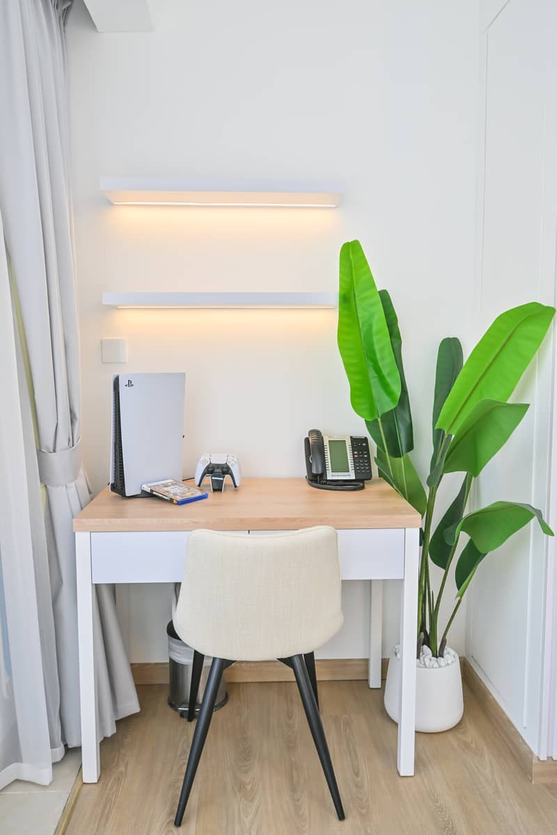 27 Study Workstation. jpg